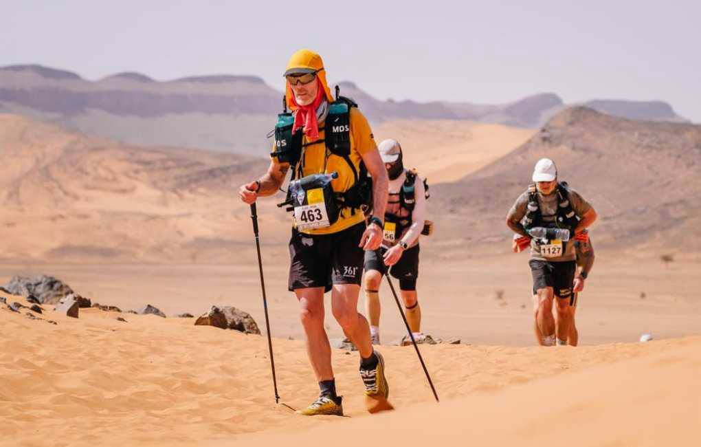 Lacets Gorilla Tribes, Cyril Blanchard, le seul participant du MDS sans guêtres, équipé en Gorilla